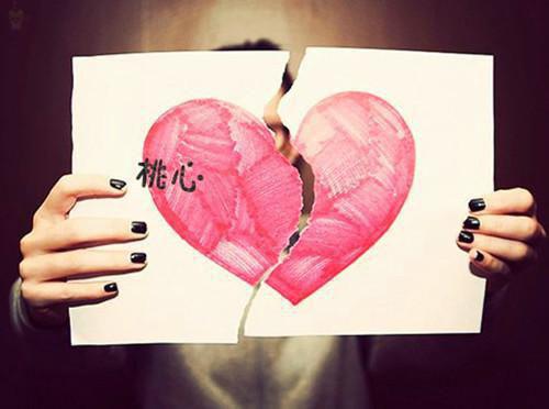 《在俩个大佬之间游走的卧底翻车后，我被他们分享了》章节目录by佚名未删节全文阅读