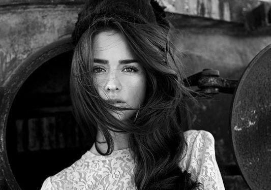 佳佳免费阅读无弹窗 佳佳最新章节