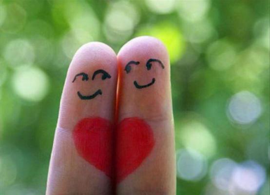 苏浅玥林若雪顾凌峰小说名字 资助的贫困生幻想自己是救赎文女主章节试读