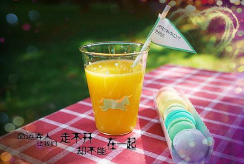 穿进虐情小说后，我成为女主的黑月光完结版慕梓萱阮逸染免费阅读