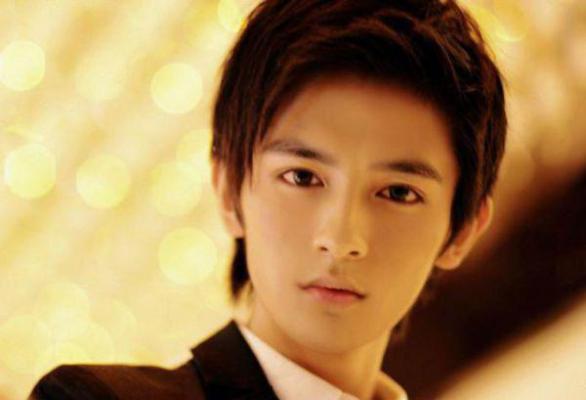 莹莹黎昕凌晟哪里可以看 莹莹黎昕凌晟免费阅读第四章