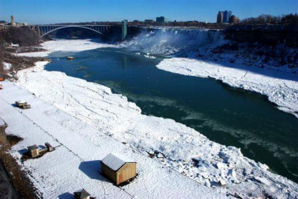 她的世界，在这一刻彻底崩塌在线阅读 顾念宋迟筵小说