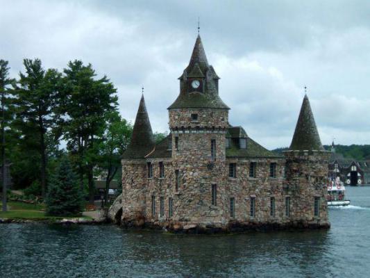 江鹤云许只月是哪部小说的主角 江鹤云许只月全文阅读