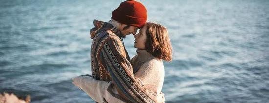 层次越低的男人，越爱对身边的女人说这三句话