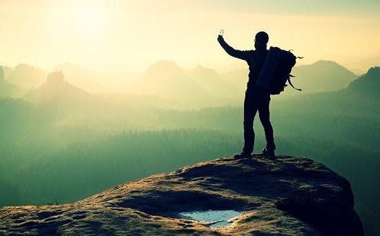 从今往后愿你不被情绪绑架，成为一个内心强大的人